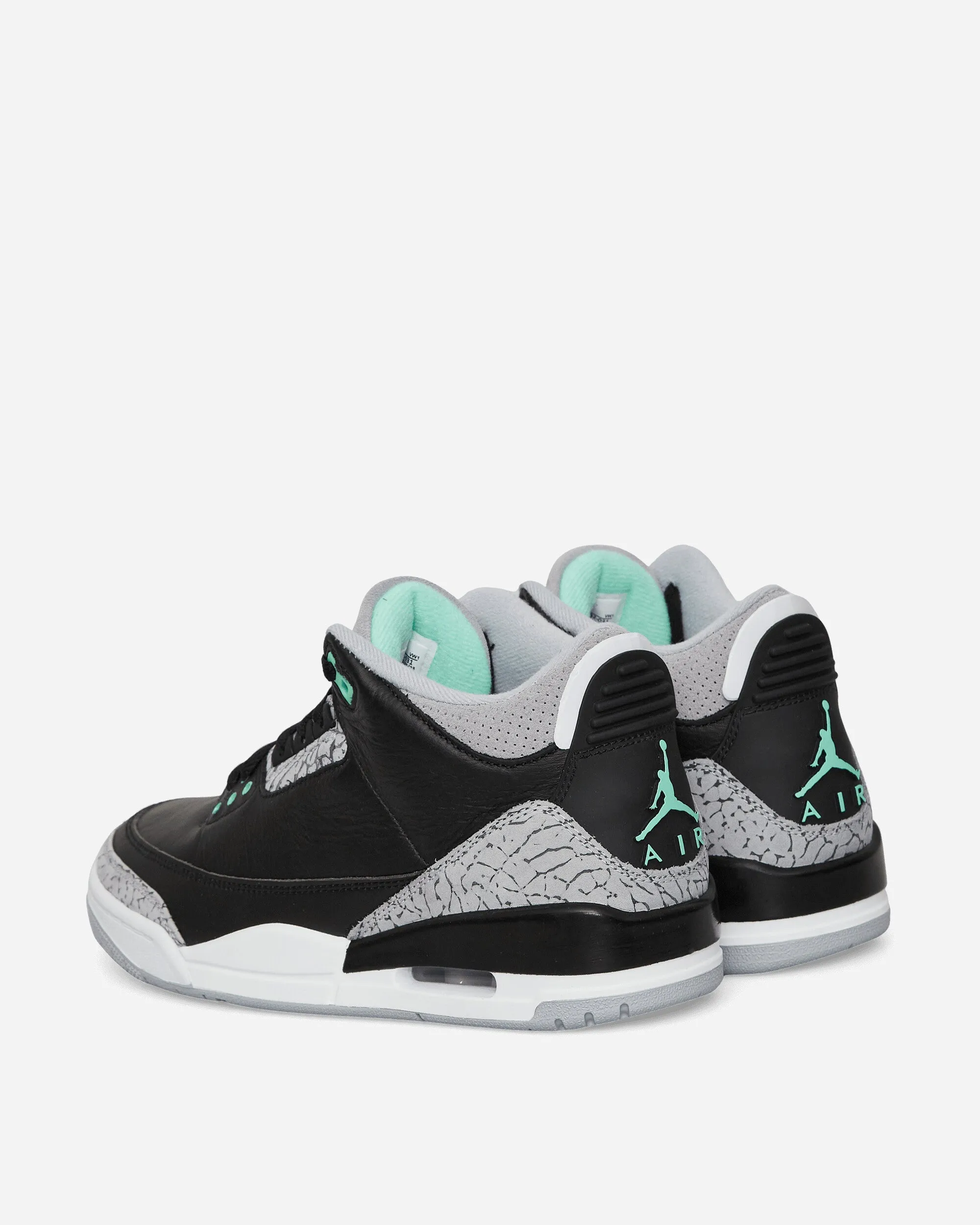 Air Jordan 3 Retro Sneakers Black / Green Glow