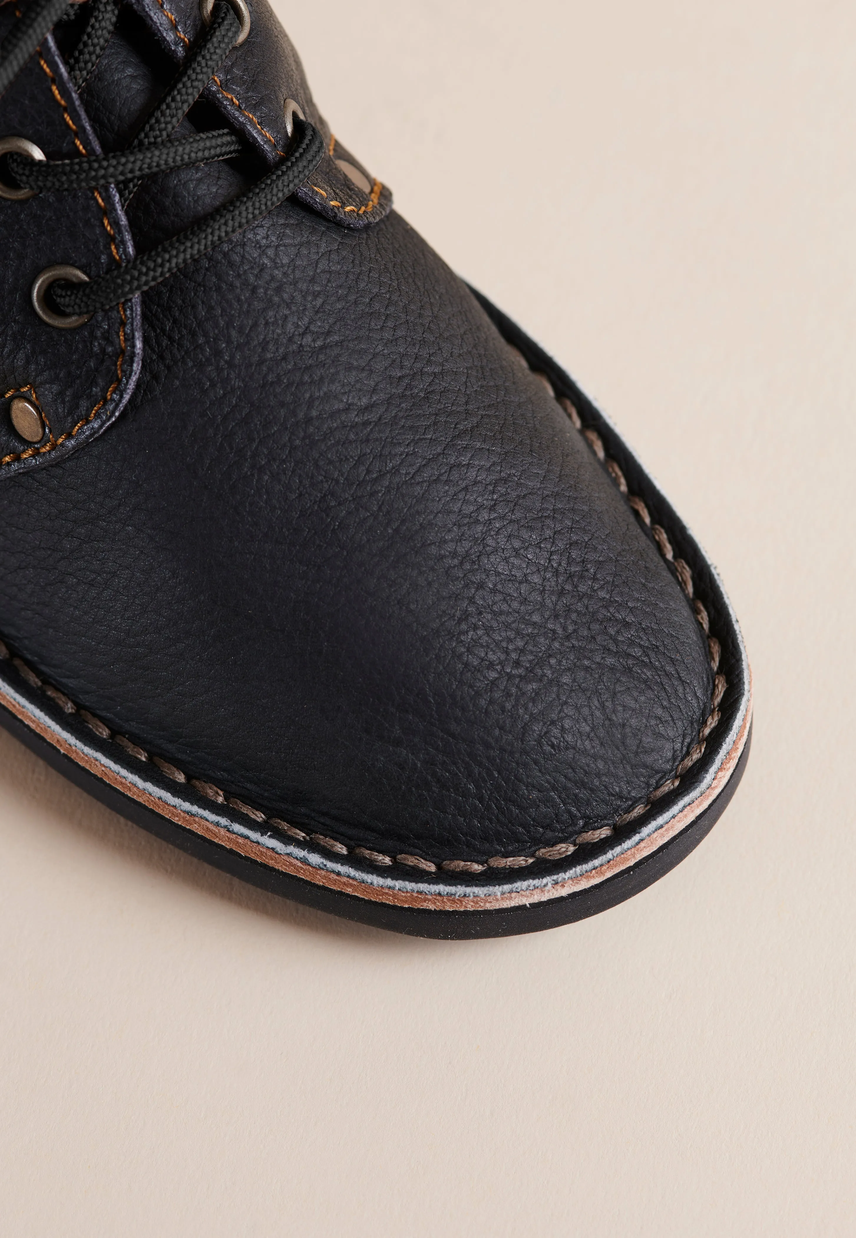 Black Leather Erongo Vellies