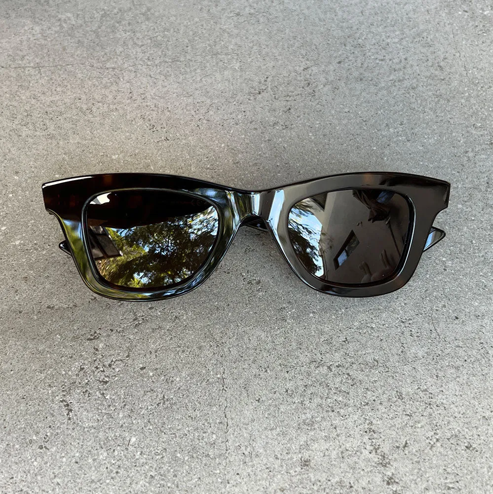 BV 1147S Sunglasses, Havana (G)