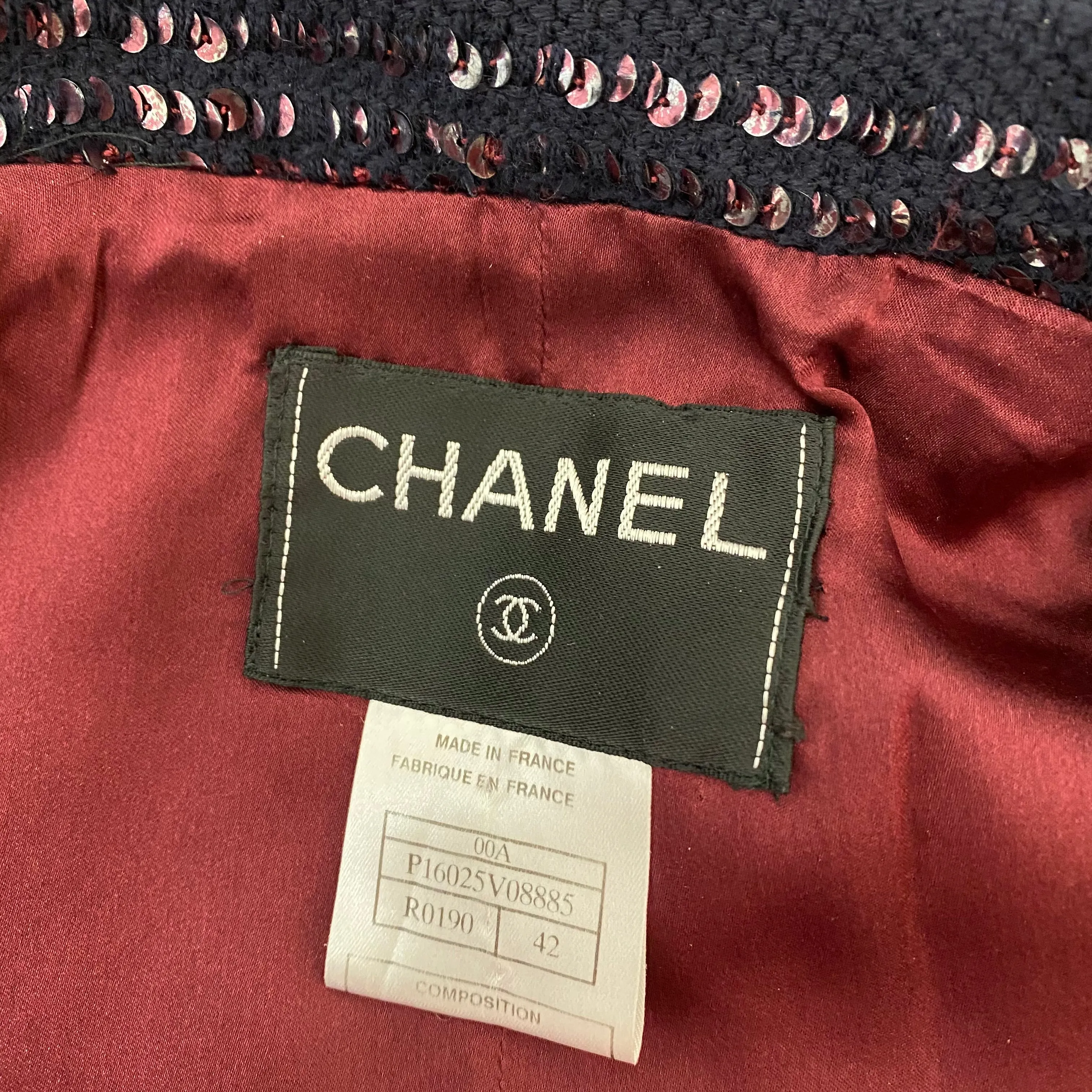 CHANEL 00A Black Red Sequin Tweed Jacket Size 42 |10