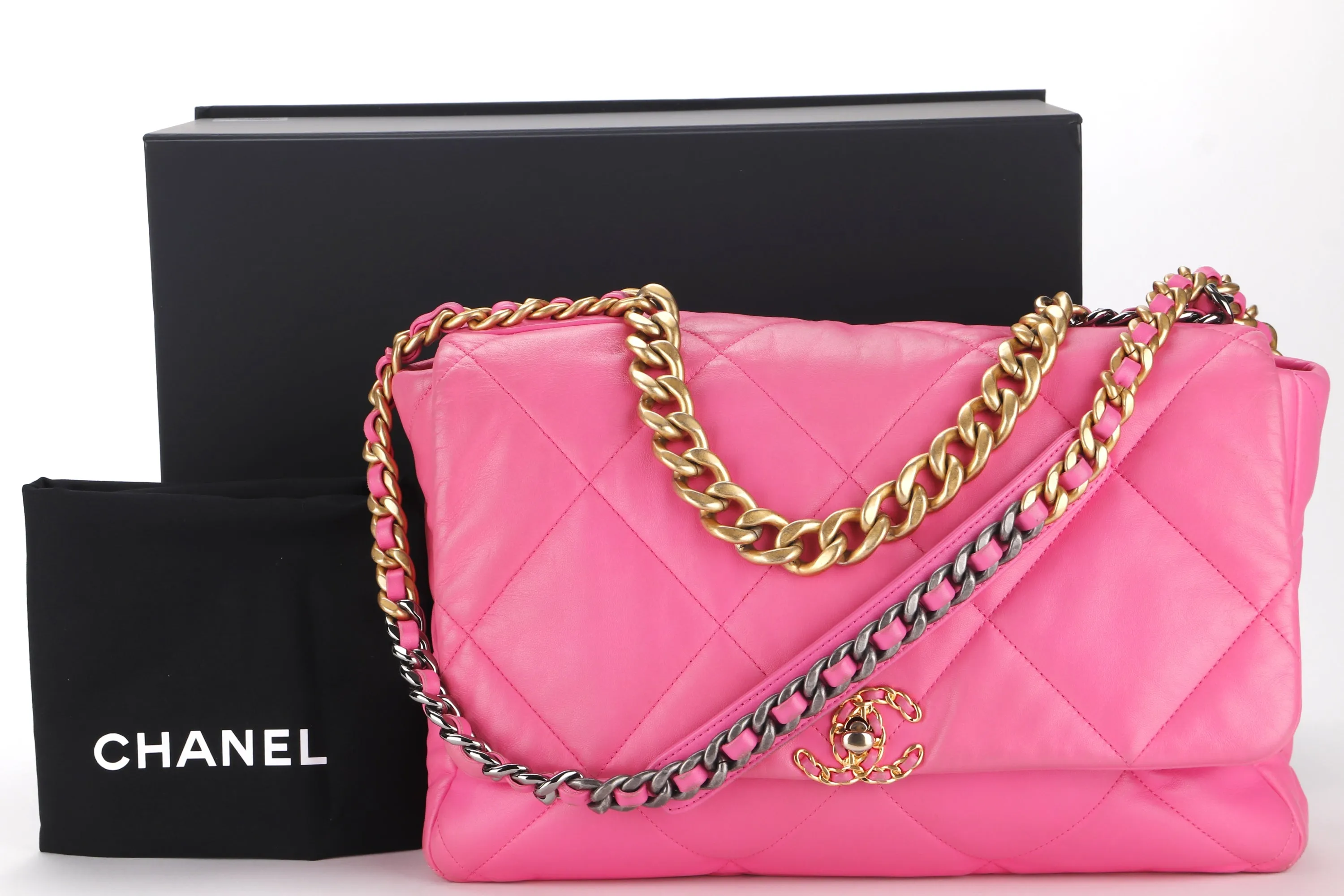 CHANEL 19 (3128xxxx) MAXI PINK LAMBSKIN MIXED HARDWARE, WITH DUST COVER & BOX, NO CARD