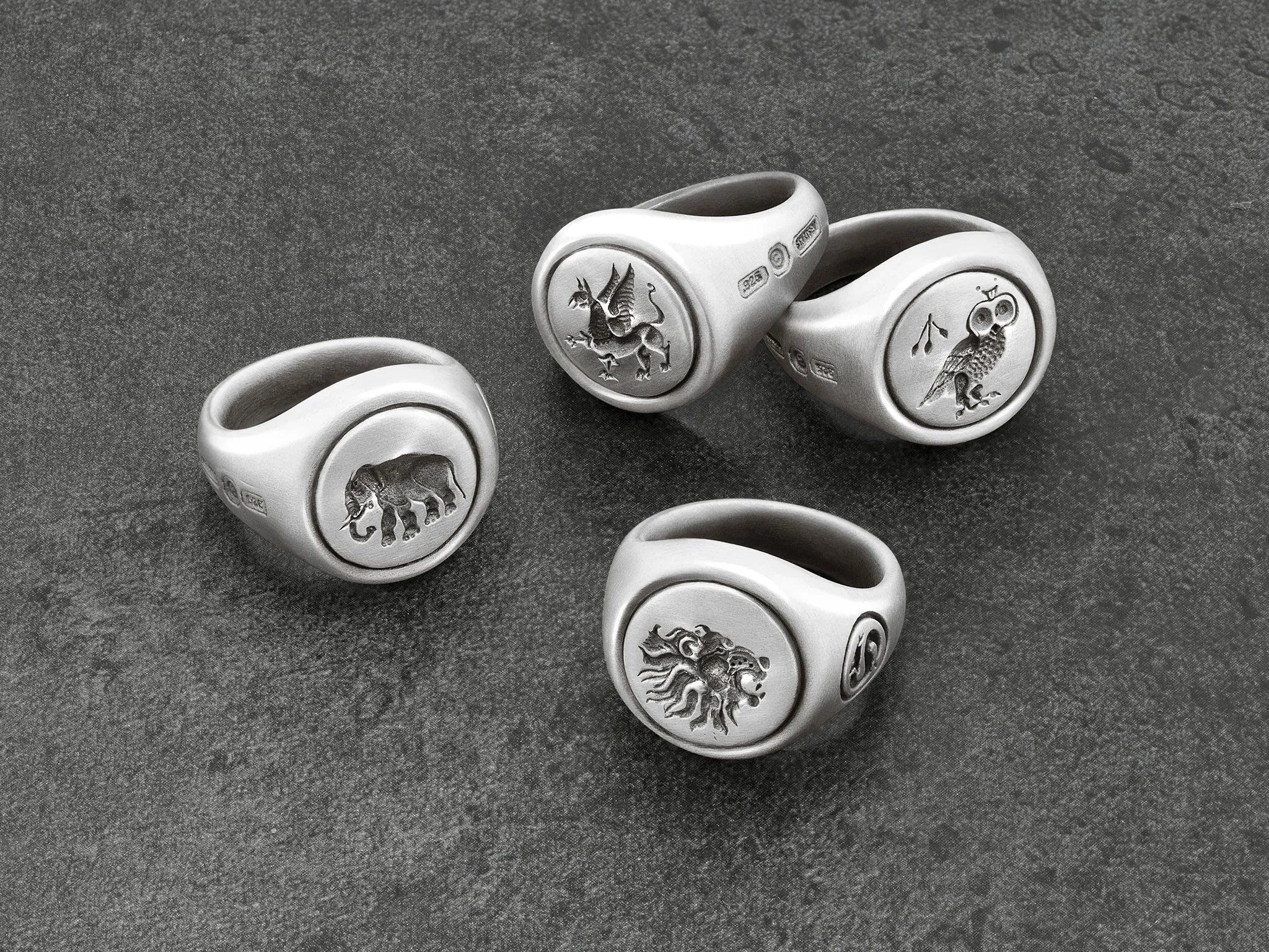 Elephant Signet Ring in Sterling Silver