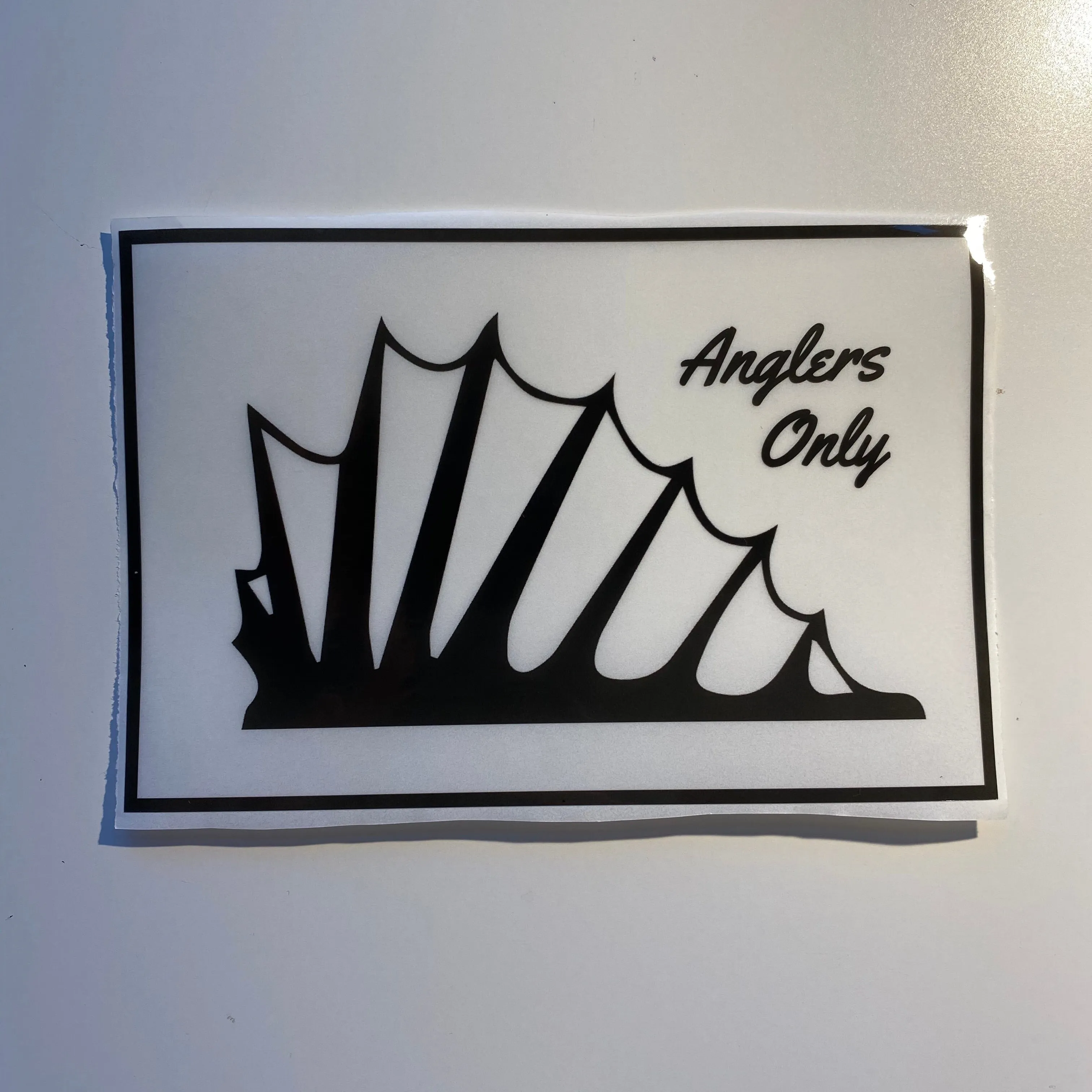 'Fin Up' Sticker for Double-Sided Box (Small)