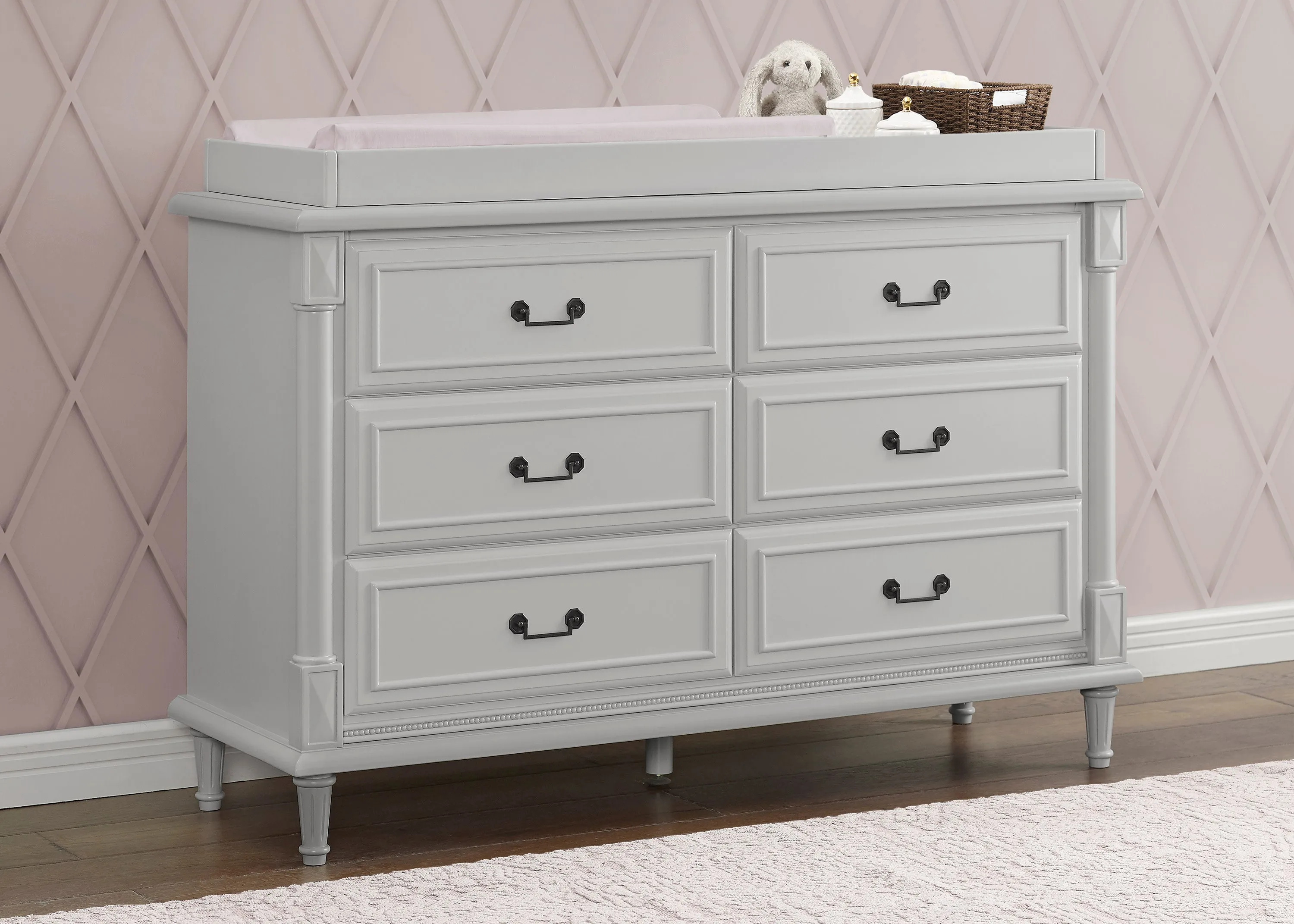 Juliette 6 Drawer Dresser with Changing Top and Interlocking Drawers