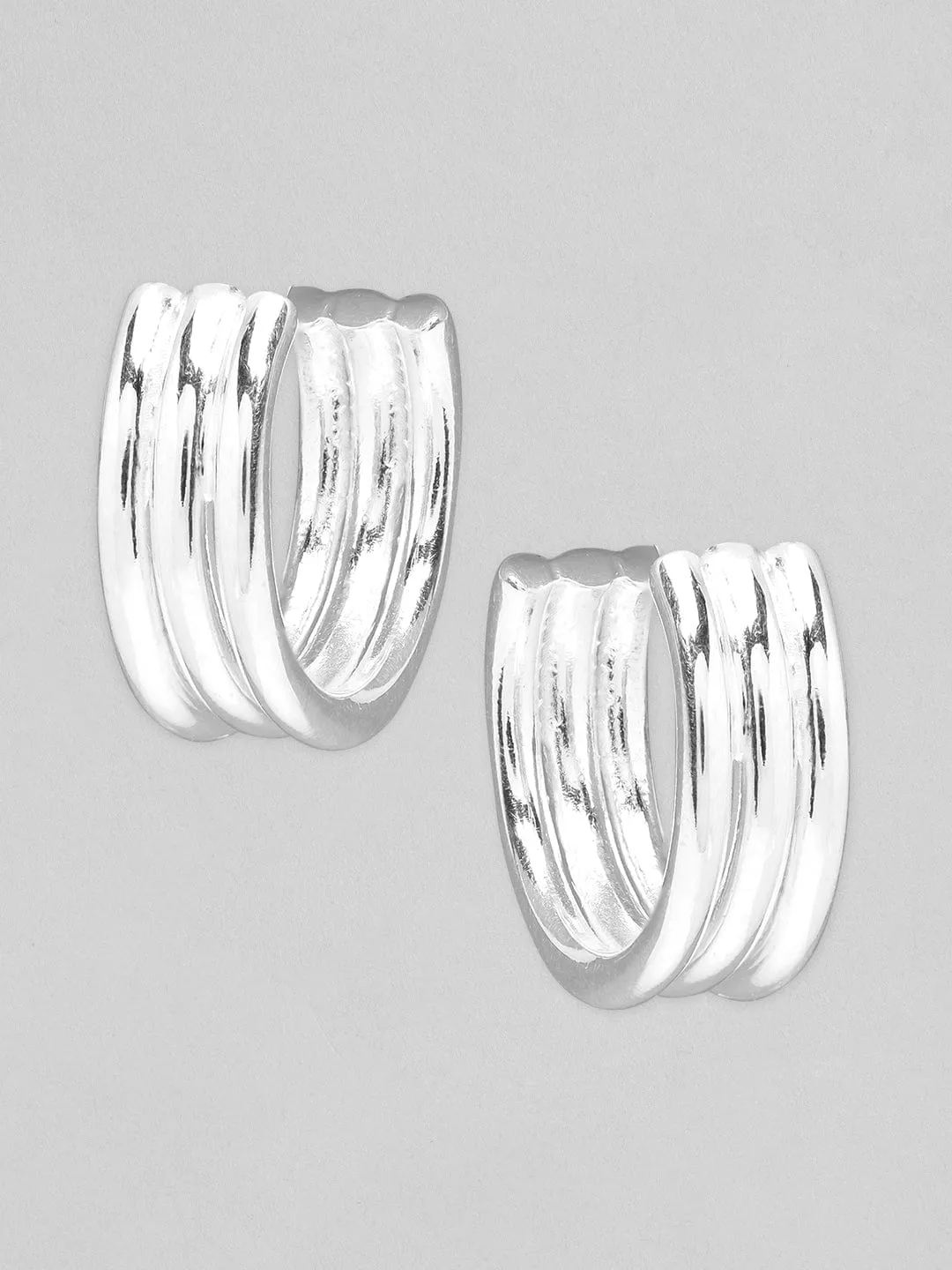 Rubans 925 Silver The Offset Classic Siler Hoop Earrings.