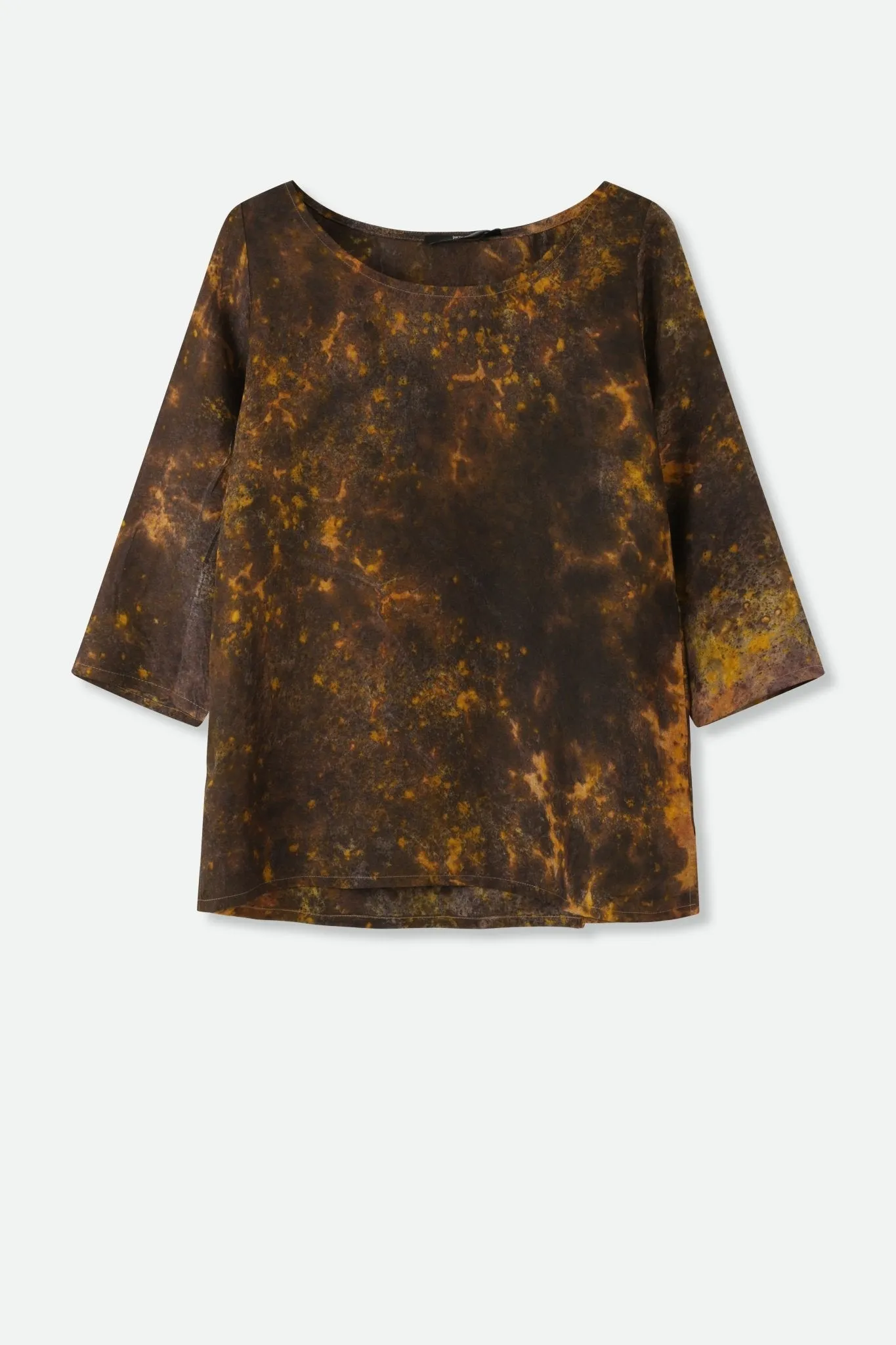 SANCIA BOATNECK 3/4 SLEEVE TOP IN HAND-DYED SILK TWILL AMBER