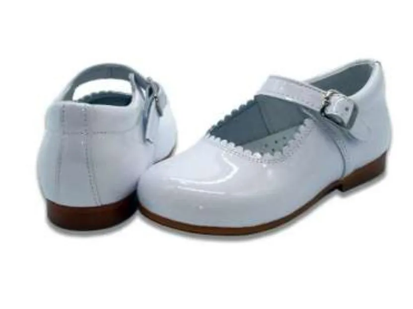 Shawn & Jeffery Girls White Patent Leather Classic Mary Jane