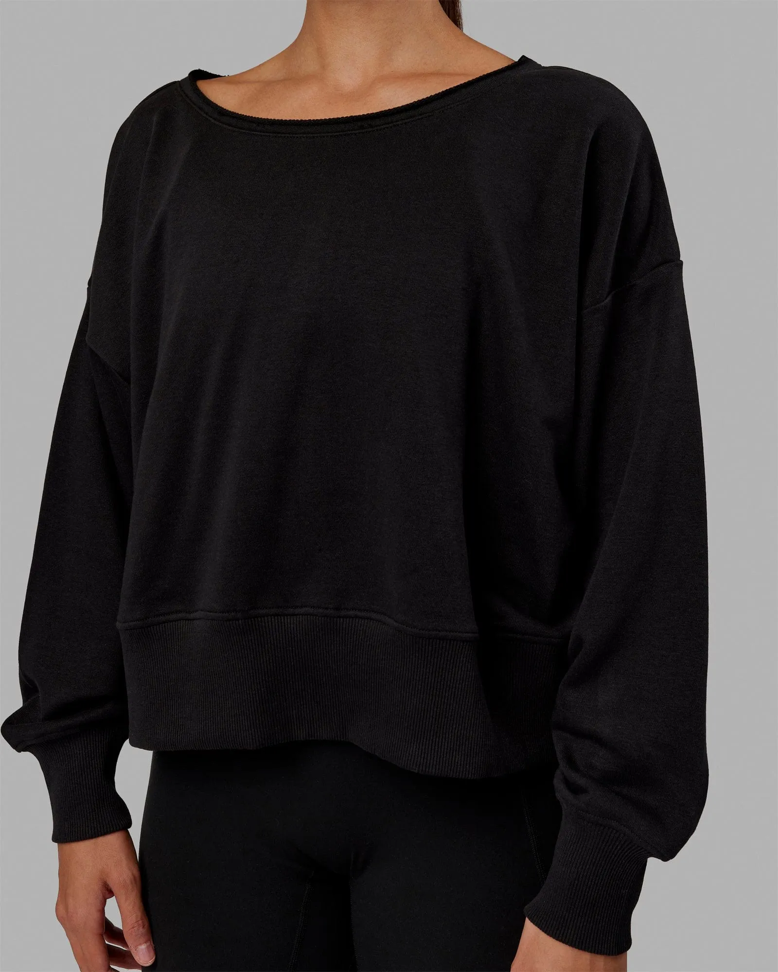 Tempo Sweater - Black