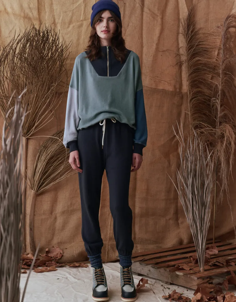 The Colorblock Trail Sweatshirt - indigo